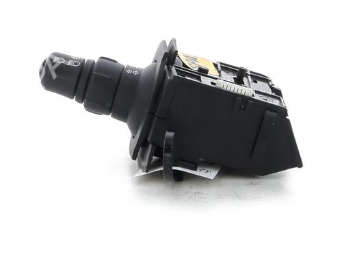 Used Switch Switch RENAULT SCÉNIC II (JM0/1_) 1.5 dCi (JM1E, JM16) (106 hp) 33567605 33567605