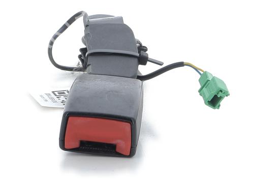 Used Seat buckle VW POLO V (6R1, 6C1) 1.0 (75 hp) 32848013