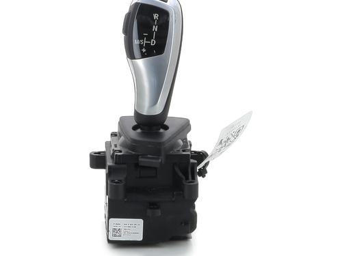 Used Gear lever BMW 3 (F30, F80) 330 e (252 hp) 29018686