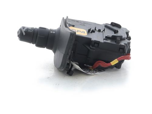 switch-renault-clio-iii-br01-cr01-2005-2006-2007-2008-2009-2010-2011-2012-2013-2014-31913370 main image