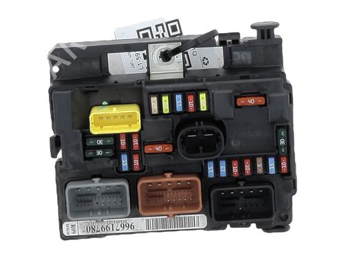 Fuse box PEUGEOT 207 (WA_, WC_) 1.6 HDi | BP32279181E1