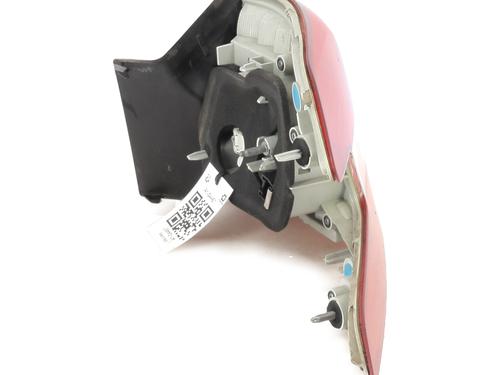 Left taillight PEUGEOT 308 SW II (LC_, LJ_, LR_, LX_, L4_) 1.6 BlueHDi 120 | BP27667588C34 
