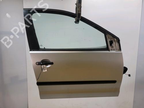 Used Right front door VW POLO IV (9N_, 9A_) 1.9 SDI (64 hp) 32285019