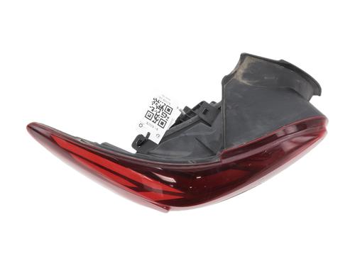 left-taillight-dacia-sandero-iii-2021-37257071 main image