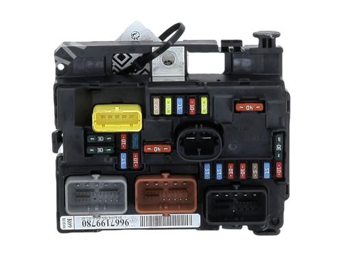 Fuse box CITROËN C3 II (SC_) 1.4 HDi 70 (SC8HZC, SC8HR0, SC8HP4) | BP29390331E1 