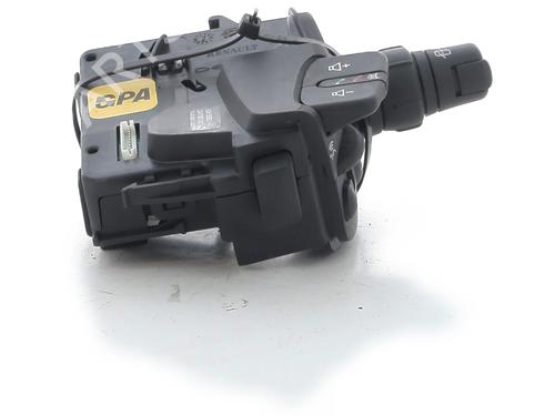 switch-renault-clio-iii-br01-cr01-2005-2006-2007-2008-2009-2010-2011-2012-2013-2014-32401344 main image