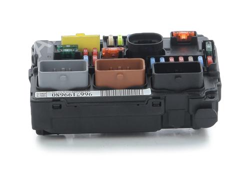 Used Fuse box CITROËN DS3 (SA_) 1.6 VTi 120 (120 hp) 30982715