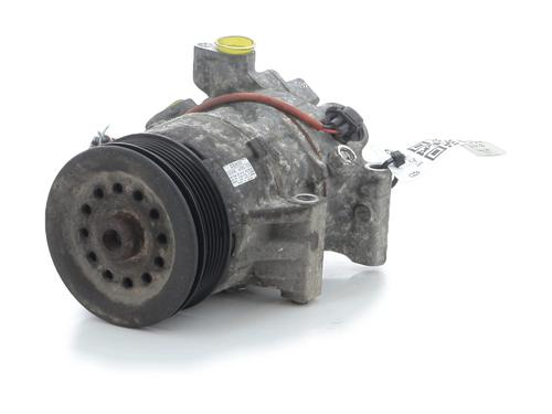 Used AC compressor AC compressor TOYOTA URBAN CRUISER (_P1_) 1.4 D-4D (NLP110_, NLP110R) (90 hp) 32378267 32378267