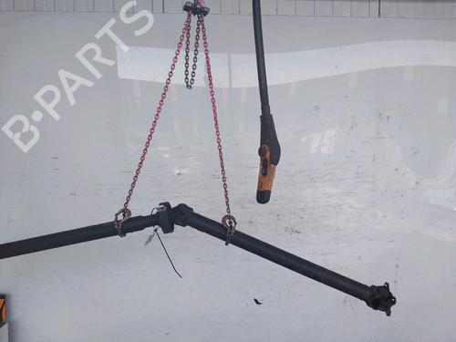 Mellomaksel kompl. Mellomaksel kompl. BMW 1 (E81) 120 i (170 hp) 33532797 33532797