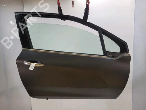 right-front-door-peugeot-208-i-ca_-cc_-2012-2013-2014-2015-2016-2017-2018-2019-2020-2021-31057960 main image