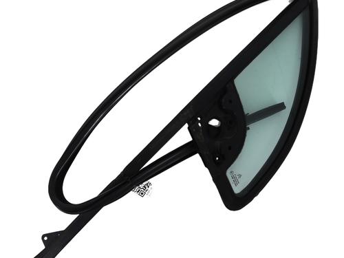 front-right-quarter-glass-citroen-c3-i-fc_-fn_-2002-2003-2004-2005-2006-2007-2008-2009-2010-2011-2012-2013-31284734 main image