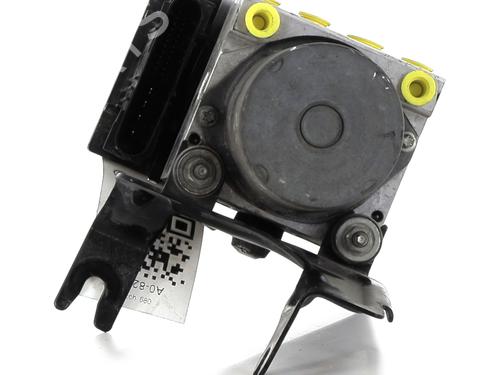 Used ABS pump NISSAN MICRA III (K12) 1.2 16V (65 hp) 24326733