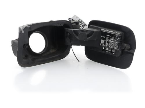 fuel-flap-mercedes-benz-c-class-coupe-c204-2011-36210565 main image