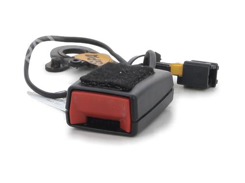 Used Seat buckle PEUGEOT 5008 (0U_, 0E_) 1.6 HDi (110 hp) 30475085