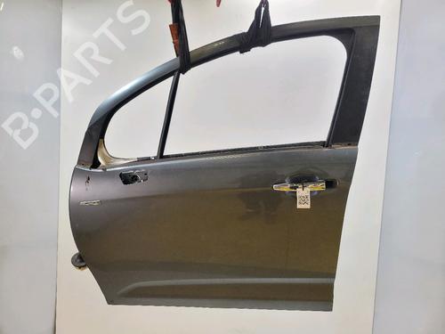Used Left front door Left front door CITROËN C3 II (SC_) 1.4 VTi 95 (95 hp) 35940973 35940973