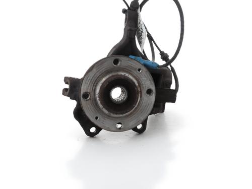 Used Right front steering knuckle Right front steering knuckle CITROËN C3 II (SC_) 1.4 (73 hp) 40277184 40277184