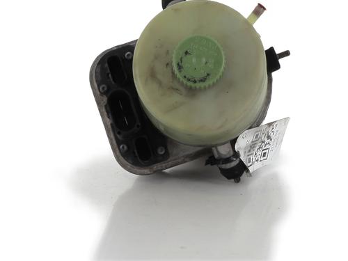 Used Steering pump AUDI A2 (8Z0) 1.4 TDI (75 hp) 28532896