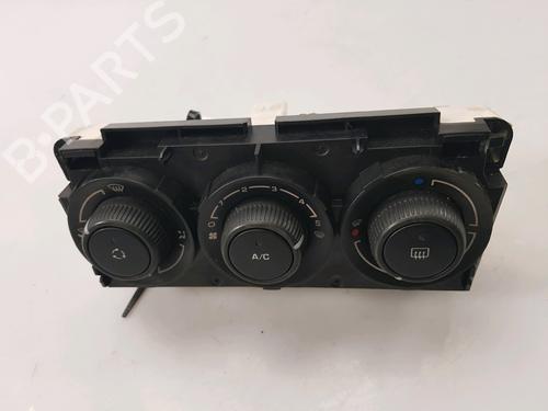 Used Climate control PEUGEOT 308 I (4A_, 4C_) 1.6 HDi (90 hp) 13680604