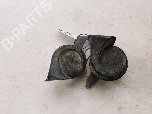 Used Horn JEEP COMMANDER (XK, XH) 3.0 CRD 4x4 (218 hp) 27915798