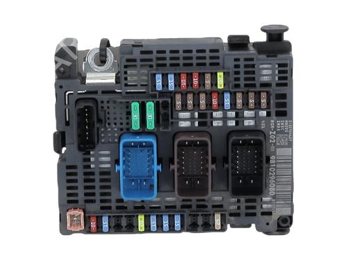 Fuse box PEUGEOT 308 II (LB_, LP_, LW_, LH_, L3_) 1.6 HDi / BlueHDi 115 | BP28803382E1