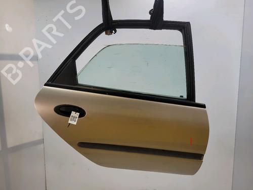 Used Right rear door RENAULT LAGUNA I (B56_, 556_) [1993-2002]  23455477