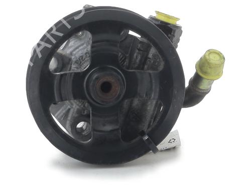 Used Steering pump Steering pump TOYOTA COROLLA Verso (ZER_, ZZE12_, R1_) 2.0 D-4D (CUR10_, CUR10R) (116 hp) 33261407 33261407