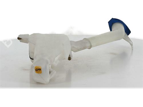 Used Windscreen washer tank VW POLO (9N_, 9A_) 1.2 12V (64 hp) 23264283