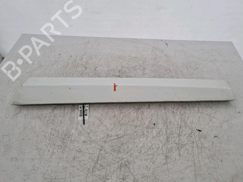 door-moulding-trim-vw-t-roc-a11-d11-2017-37256643 main image