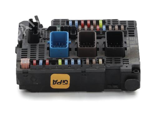 Used Fuse box PEUGEOT 508 I (8D_) 2.0 HDi (140 hp) 28486860