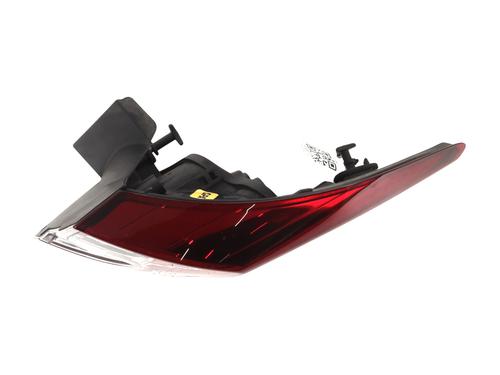 Farolim direito Farolim direito RENAULT MEGANE III Grandtour (KZ0/1) 1.5 dCi (KZ09, KZ0D, KZ1G, KZ29, KZ14, KZ1W, KZ10, KZ1F,... (110 hp) 33926005 33926005