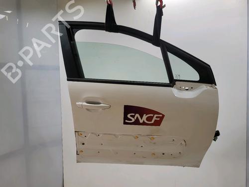 Used Right front door Right front door 36692128 36692128