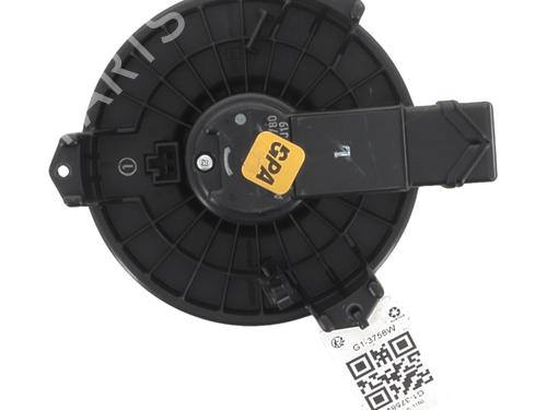 Used Heater blower motor TOYOTA HILUX VII Pickup (_N1_, _N2_, _N3_) 2.5 D-4D 4WD (KUN25_, KUN25R) (120 hp) 31079896