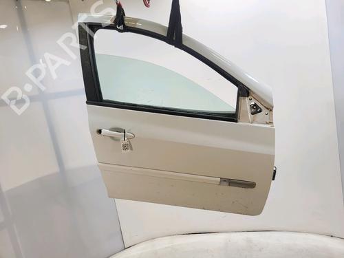 Used Right front door RENAULT CLIO III (BR0/1, CR0/1) 1.5 dCi (88 hp) 30190799