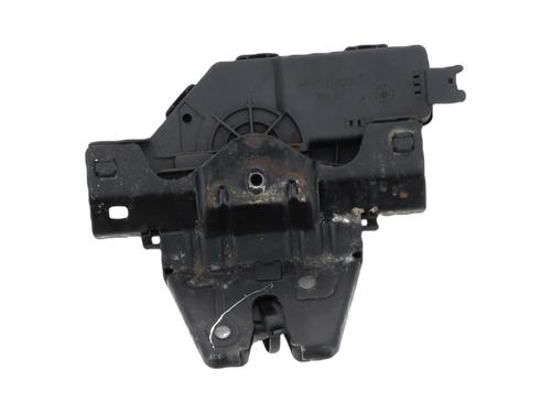 Bakluke lås BMW 1 (E87) 118 d (143 hp) 30716168