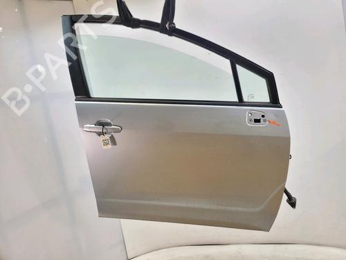 Used Right front door TOYOTA COROLLA Verso (ZER_, ZZE12_, R1_) 1.8 (ZNR11_, ZNR11R) (129 hp) 32077711