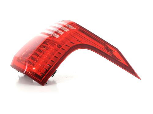 Right taillight PEUGEOT 5008 (0U_, 0E_) 1.6 HDi | BP27553939C35 
