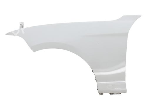 Used Left front fenders BMW 1 (F21) 116 d (116 hp) 29347304