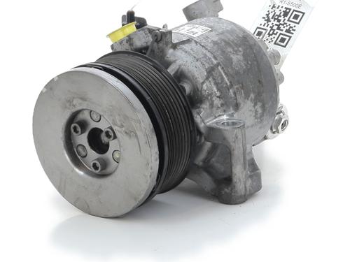 Compresseur AC SUZUKI S-CROSS 1.4 Smart Hybrid AllGrip (AKP414) (129 hp) 30693113