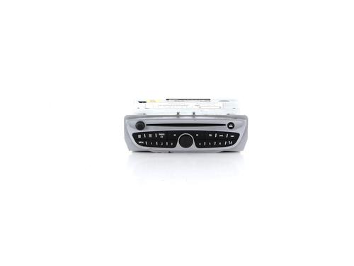 radio-renault-megane-iii-hatchback-bz01_-b3_-2008-36776482 main image