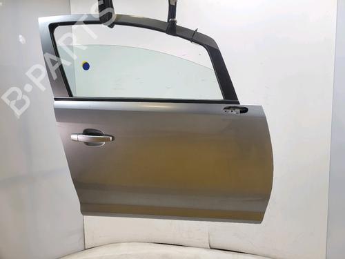 right-front-door-opel-corsa-d-s07-2006-2007-2008-2009-2010-2011-2012-2013-2014-2015-33972988 main image