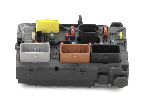 Used Fuse box PEUGEOT 307 Break (3E) [2002-2009]  27912964