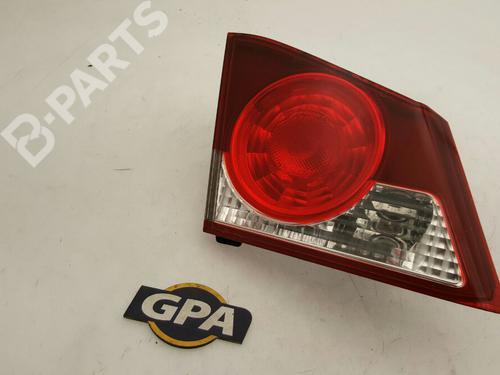 Used Left tailgate light Left tailgate light HONDA CIVIC VIII Saloon (FD, FA) 1.3 IMA (FA3, FD3) (95 hp) 10437252 10437252