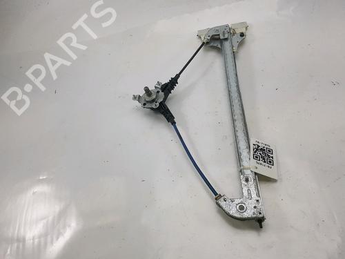 Rudehejsemekanisme Højre foran OPEL AGILA A (H00) 1.0 (F68) (60 hp) 27915378