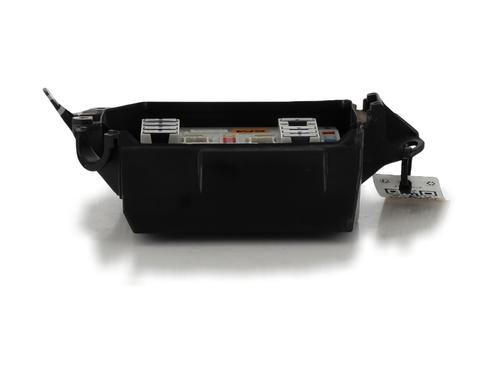 Used Fuse box RENAULT CLIO III (BR0/1, CR0/1) 1.5 dCi (C/BR0G, C/BR1G) (68 hp) 29517513