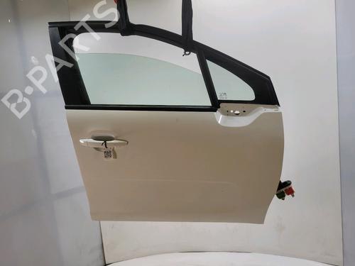 right-front-door-citroen-c3-iii-sx-2016-39161360 main image