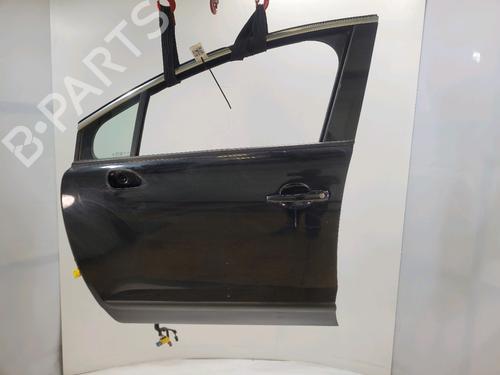 Used Left front door Left front door 37257146 37257146
