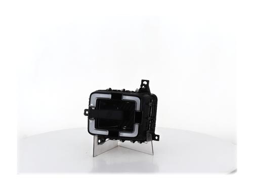 Venstre positionslygte RENAULT 5 E-Tech 150 | BP38008127C104 - Image 2