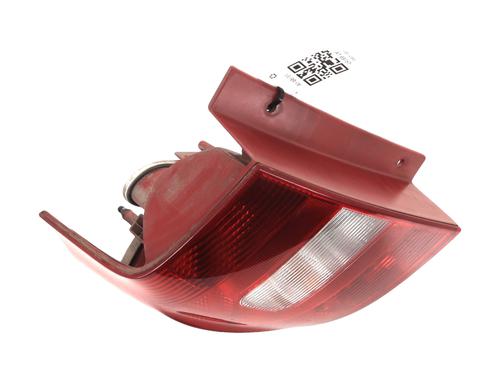 Used Left taillight Left taillight SKODA YETI (5L) 2.0 TDI 4x4 (140 hp) 33753843 33753843