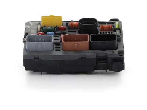 Used Fuse box Fuse box CITROËN BERLINGO MULTISPACE (B9) 1.6 HDi 90 (90 hp) 36373313 36373313