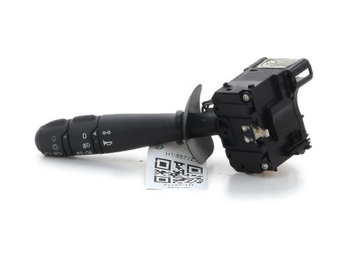 Used Switch RENAULT TWINGO II (CN0_) 1.2 16V (CN04, CN0B) (75 hp) 28971624